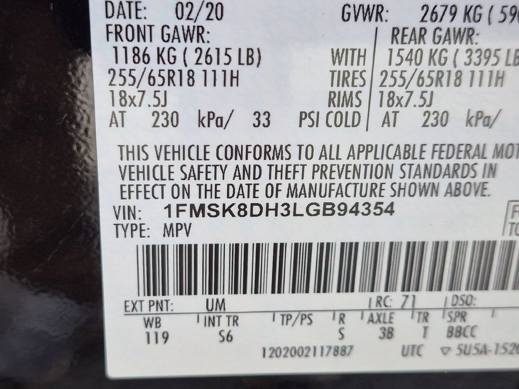 Used 2020 Ford Explorer XLT w/ Equipment Group 202A AWD/4WD image 32