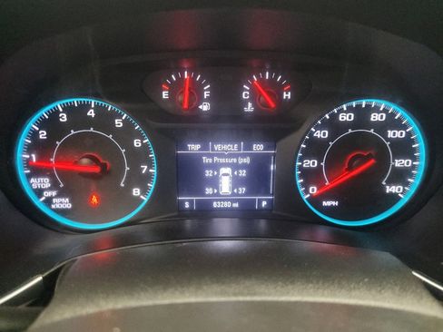 Used 2021 Chevrolet Equinox LS image 23