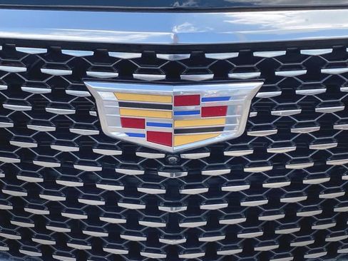 Used 2024 Cadillac Escalade Premium Luxury w/ LPO, Floor Liner Package AWD/4WD image 31