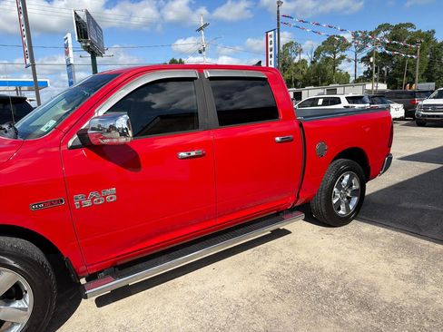 Used 2015 RAM 1500 Big Horn RWD image 4