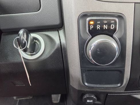Used 2019 RAM 1500 Express RWD image 24