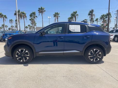 Used 2026 Nissan Kicks SV w/ Cold Weather Package AWD/4WD image 2