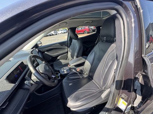 Certified 2022 Ford Mustang Mach-E Premium image 12