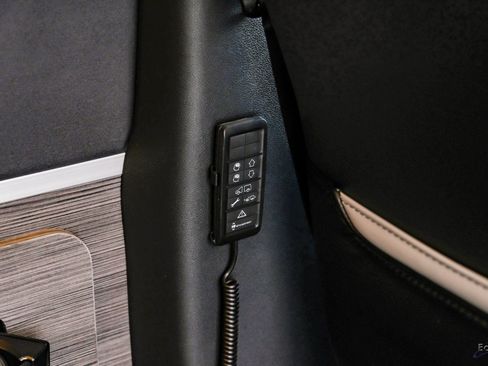 Used 2022 Mercedes-Benz Sprinter 3500 image 75