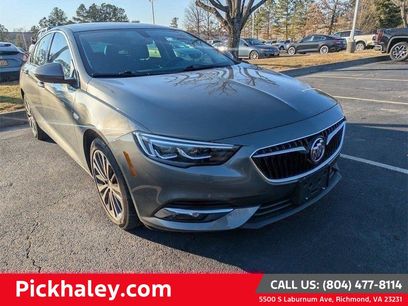 Used 2019 Buick Regal Essence w/ Driver Confidence Package I