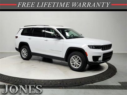 New 2025 Jeep Grand Cherokee L Laredo w/ Trailer Tow Package