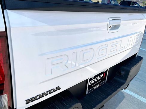 Used 2026 Honda Ridgeline Black Edition image 10