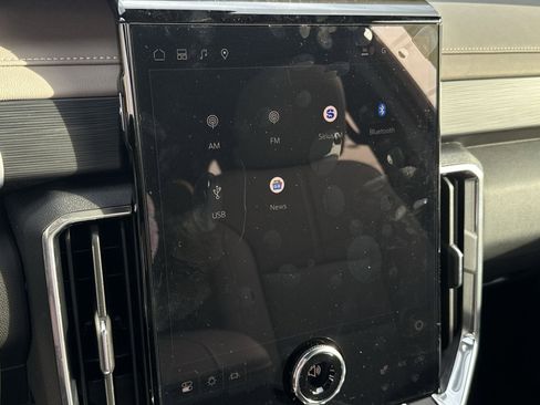 New 2026 GMC Acadia Elevation image 18