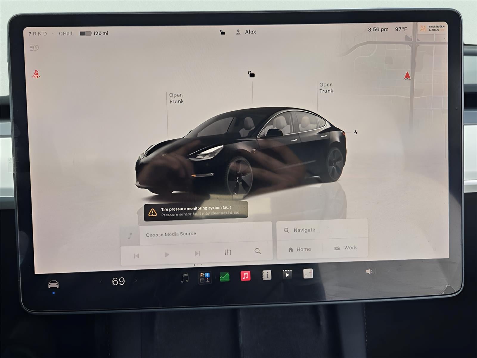 Used 2023 Tesla Model 3 Standard Range RWD image 15