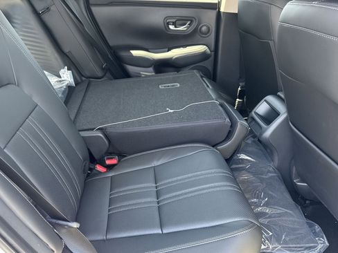 New 2026 Honda HR-V EX-L image 8