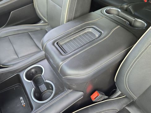 Used 2021 GMC Yukon SLT image 27