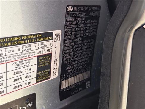 Used 2018 Land Rover Range Rover HSE image 22