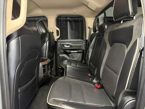Used 2020 RAM 1500 Laramie AWD/4WD image 18