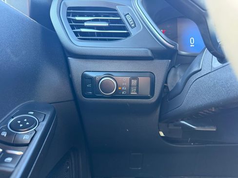 Used 2024 Ford Escape Active AWD/4WD image 17