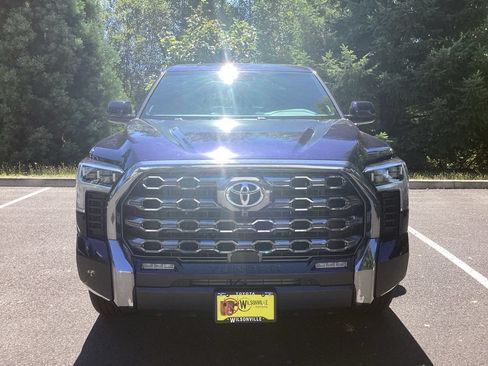 Used 2024 Toyota Tundra Platinum AWD/4WD image 4