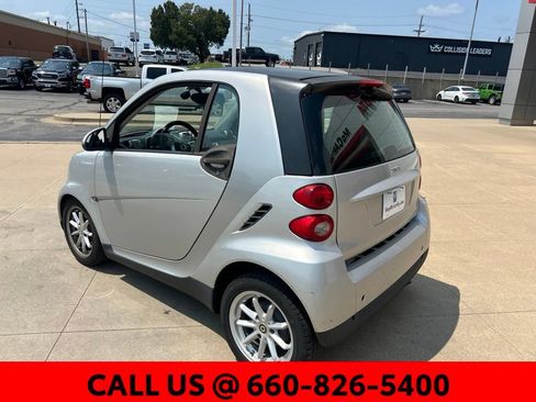 Used 2008 smart fortwo pure RWD image 7