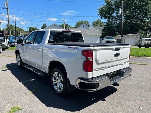 Used 2023 Chevrolet Silverado 1500 LTZ w/ LTZ Convenience Package II AWD/4WD image 5