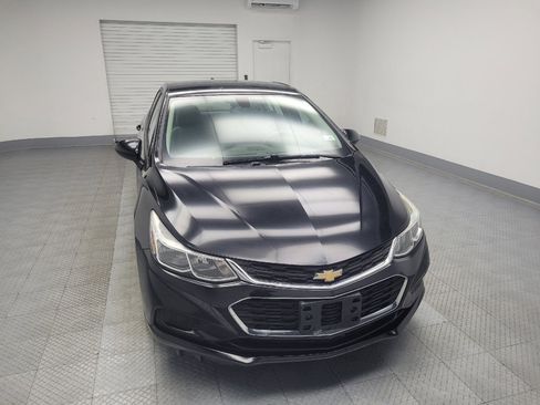 Used 2018 Chevrolet Cruze LS image 14