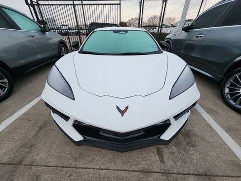 Used 2024 Chevrolet Corvette Stingray Preferred Conv w/ 2LT image 2