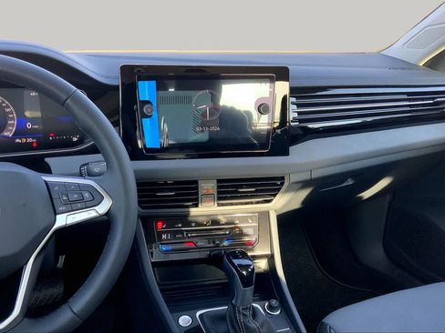 New 2026 Volkswagen Jetta SE FWD image 6