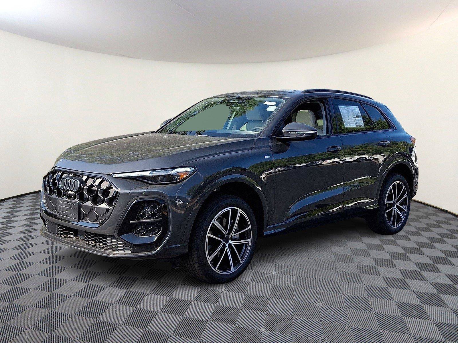 New 2026 Audi Q5 Premium AWD/4WD image 3