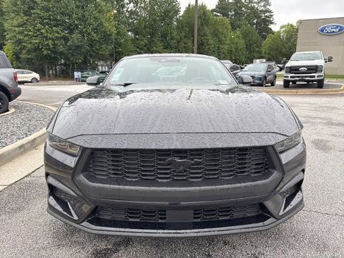 New 2025 Ford Mustang Coupe image 4
