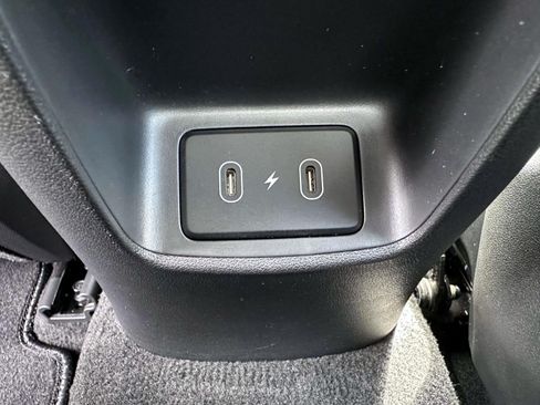 Used 2024 Hyundai Elantra SEL FWD image 13