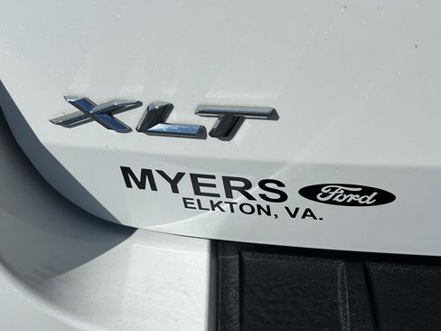 Used 2023 Ford Explorer XLT w/ Equipment Group 202A image 12