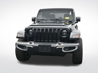 Used 2023 Jeep Gladiator Sport video 2