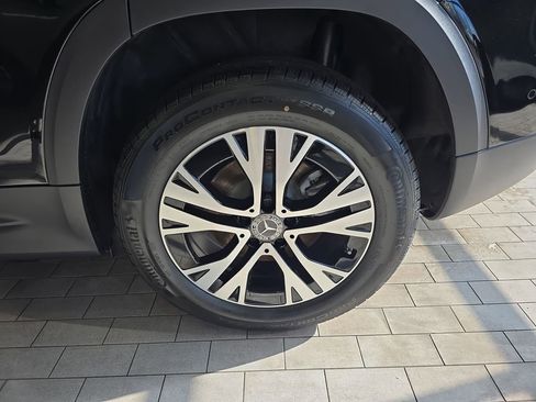 New 2026 Mercedes-Benz GLB 250 image 34