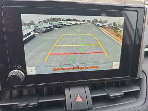 Used 2025 Toyota RAV4 XLE image 24