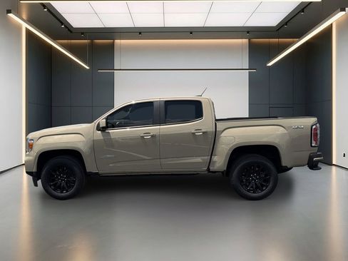 Used 2022 GMC Canyon Elevation w/ Elevation Premium Package AWD/4WD image 2