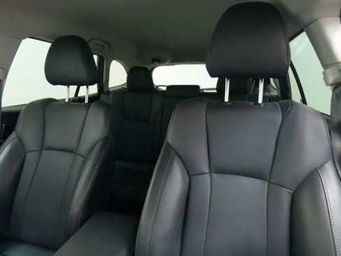 Used 2023 Subaru Outback Limited image 13