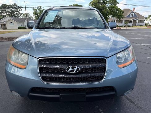 Used 2009 Hyundai Santa Fe Limited FWD image 3