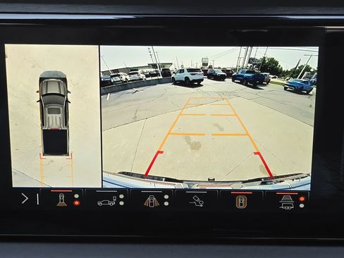 Used 2024 GMC Sierra 1500 AT4X AWD/4WD image 26