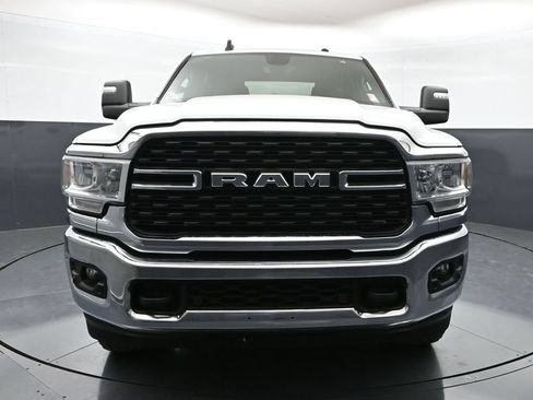 Used 2024 RAM 2500 Big Horn w/ Off Road Package AWD/4WD image 28