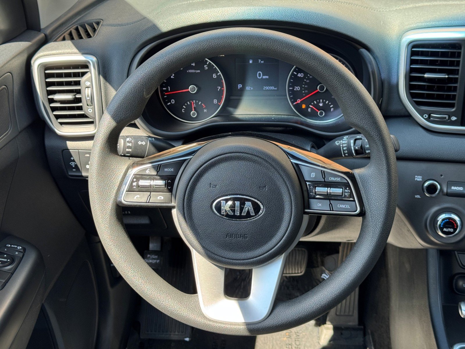 Used 2022 Kia Sportage LX w/ LX FWD Value Edition Package image 18