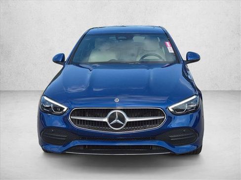Used 2023 Mercedes-Benz C 300 4MATIC Sedan image 2