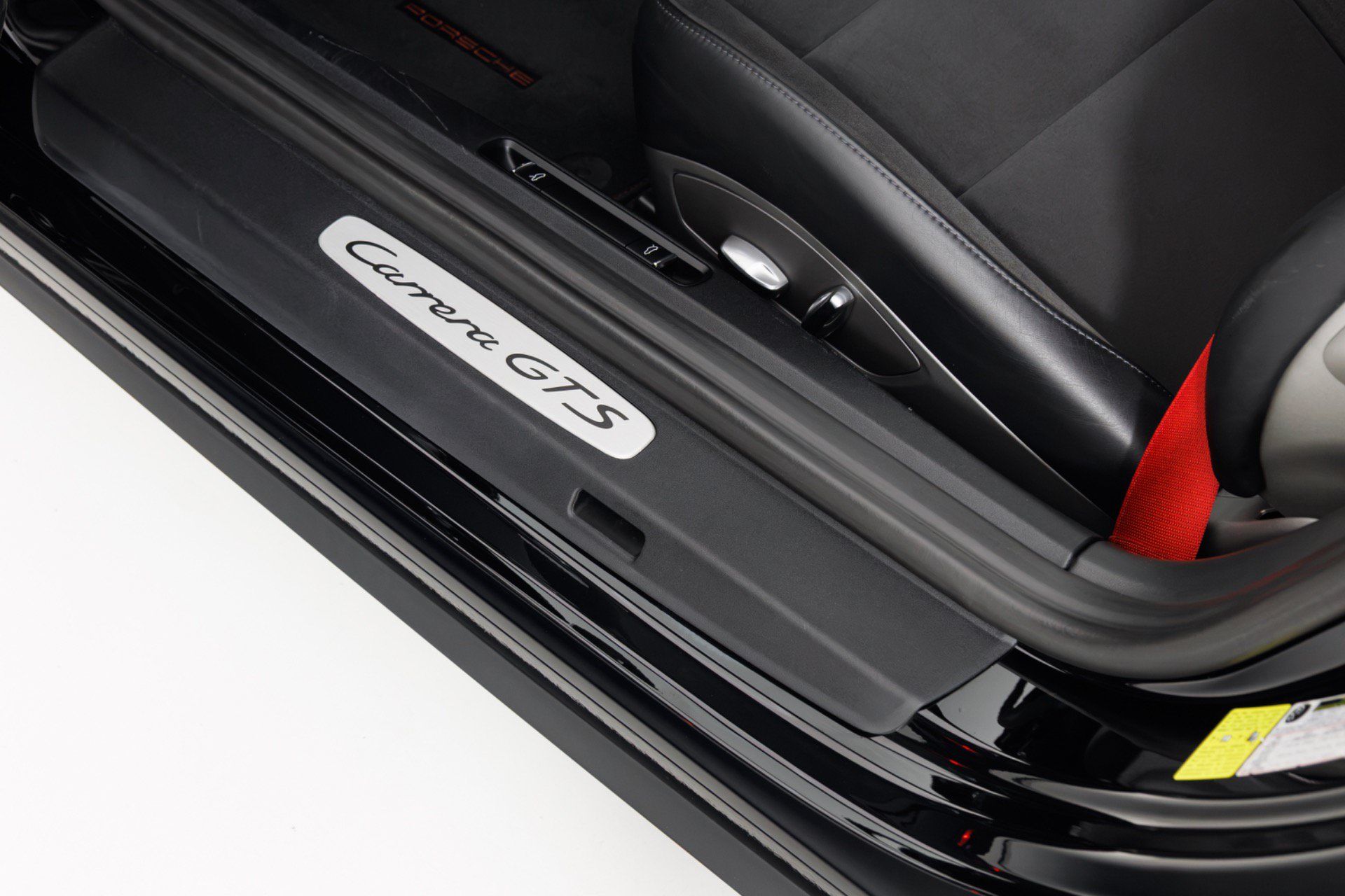 Used 2017 Porsche 911 Carrera GTS RWD image 27