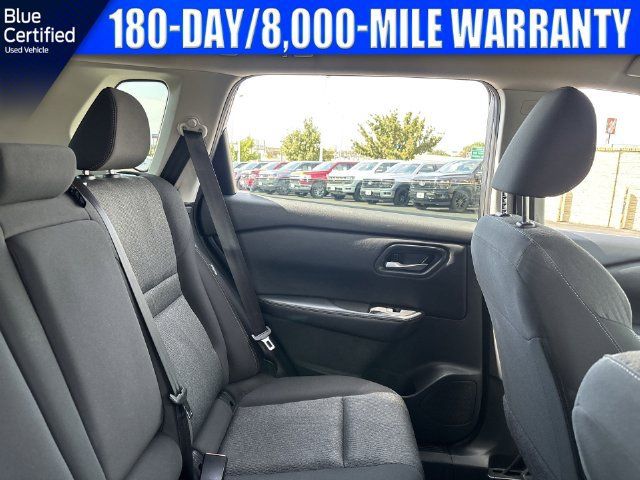 Used 2025 Nissan Rogue SV FWD image 17