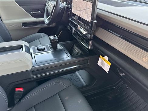 New 2026 GMC Hummer EV SUV w/ LPO, Sport Package image 18