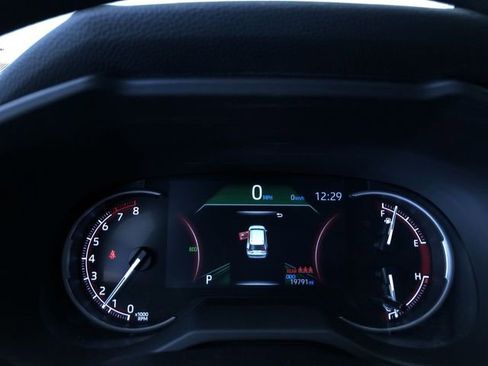 Certified 2025 Toyota RAV4 LE image 30