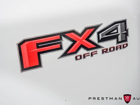 Used 2020 Ford F450 Platinum w/ FX4 Off-Road Package image 5