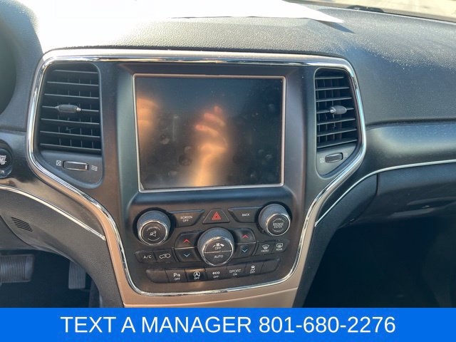 Used 2017 Jeep Grand Cherokee Limited w/ Luxury Group II AWD/4WD image 22