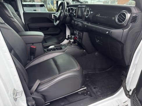Used 2021 Jeep Wrangler Unlimited Rubicon image 29