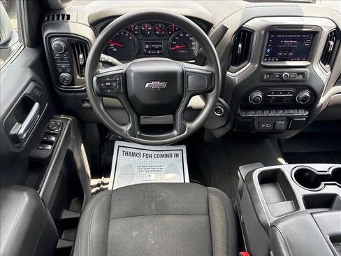 Certified 2022 Chevrolet Silverado 1500 Custom Trail Boss AWD/4WD image 6