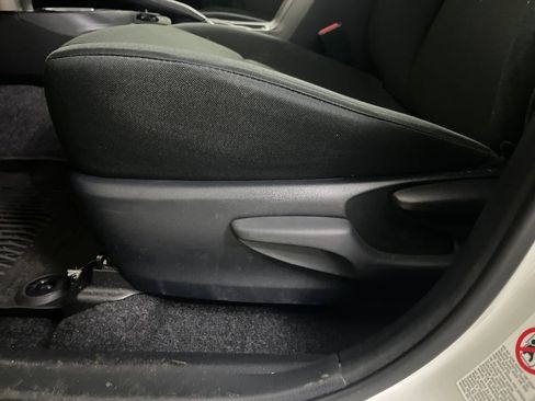 Used 2018 Toyota RAV4 LE w/ All Weather Liner Package image 50