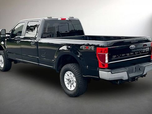 Used 2022 Ford F350 XL w/ STX Appearance Package AWD/4WD image 4