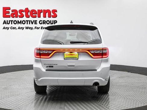 Used 2021 Dodge Durango SXT image 6