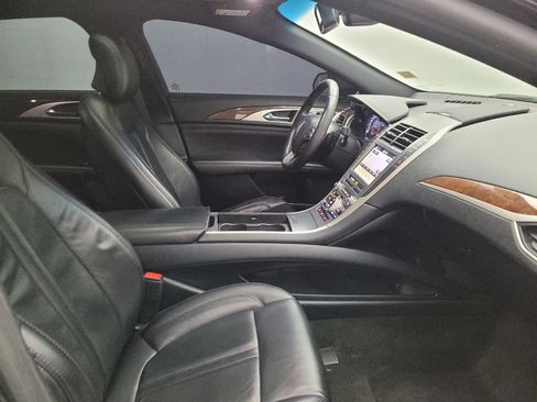 Used 2019 Lincoln MKZ Reserve w/ Reserve Plus Package image 21